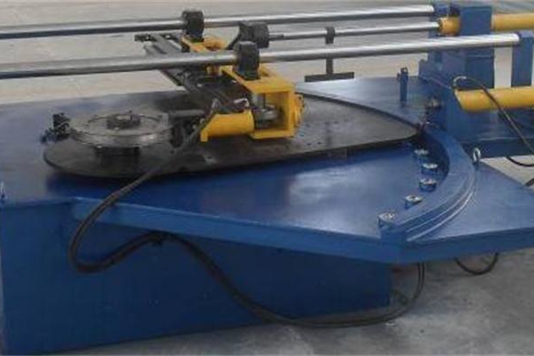 什么是型材彎曲機，彎曲操作時的注意點