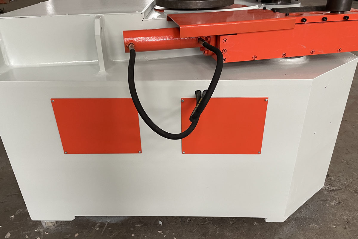 什么是型材彎曲機，概述其應用范圍